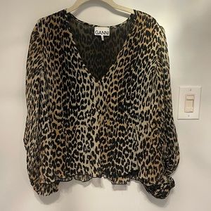 GANNI LEOPARD PLISSE TOP